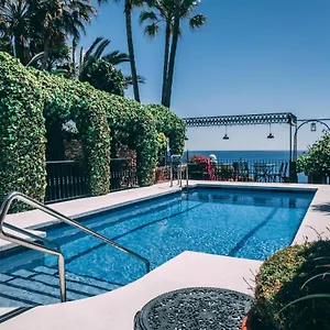 https://hotel-carabeo.hotelsinnerja.org